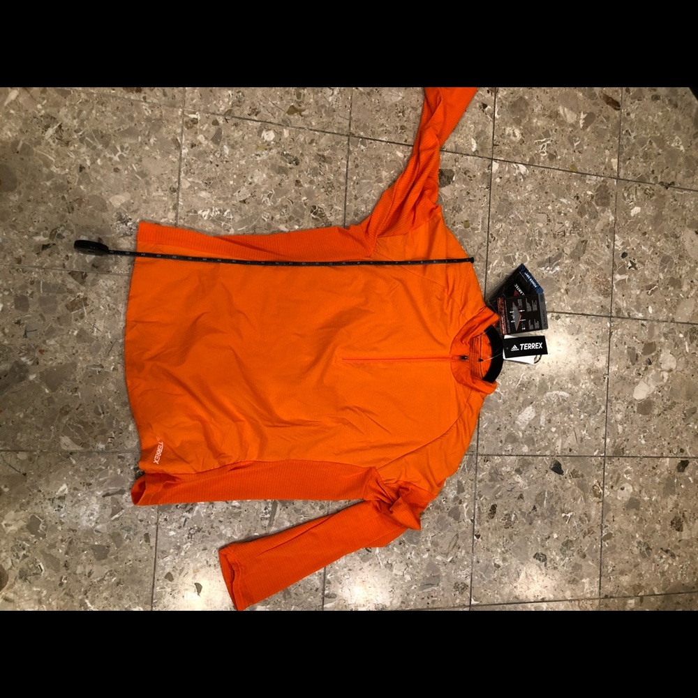 Adidas athletic X Terrex Agravic top - Picture 4 of 10